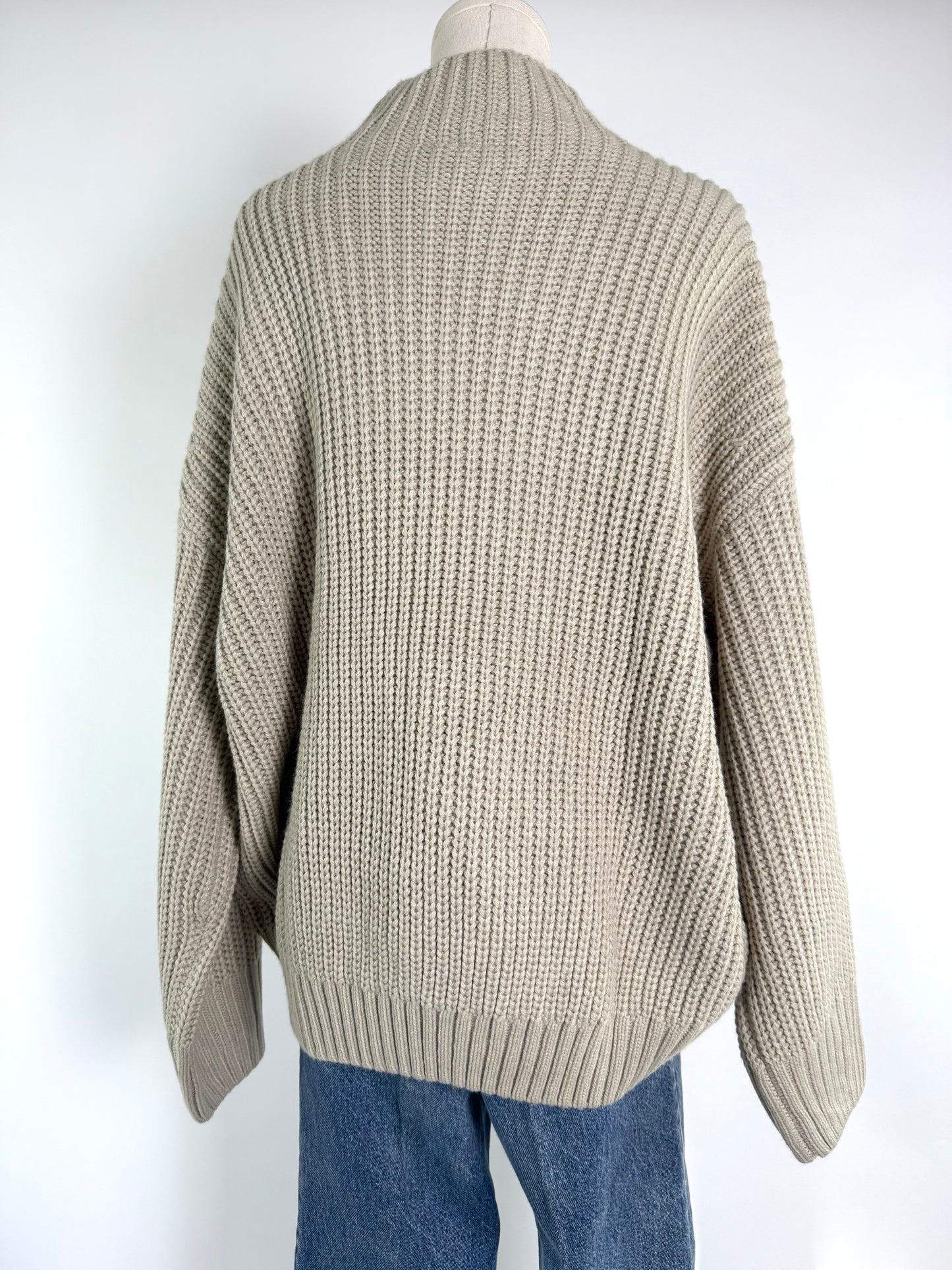 Nia Ribbed Sweater