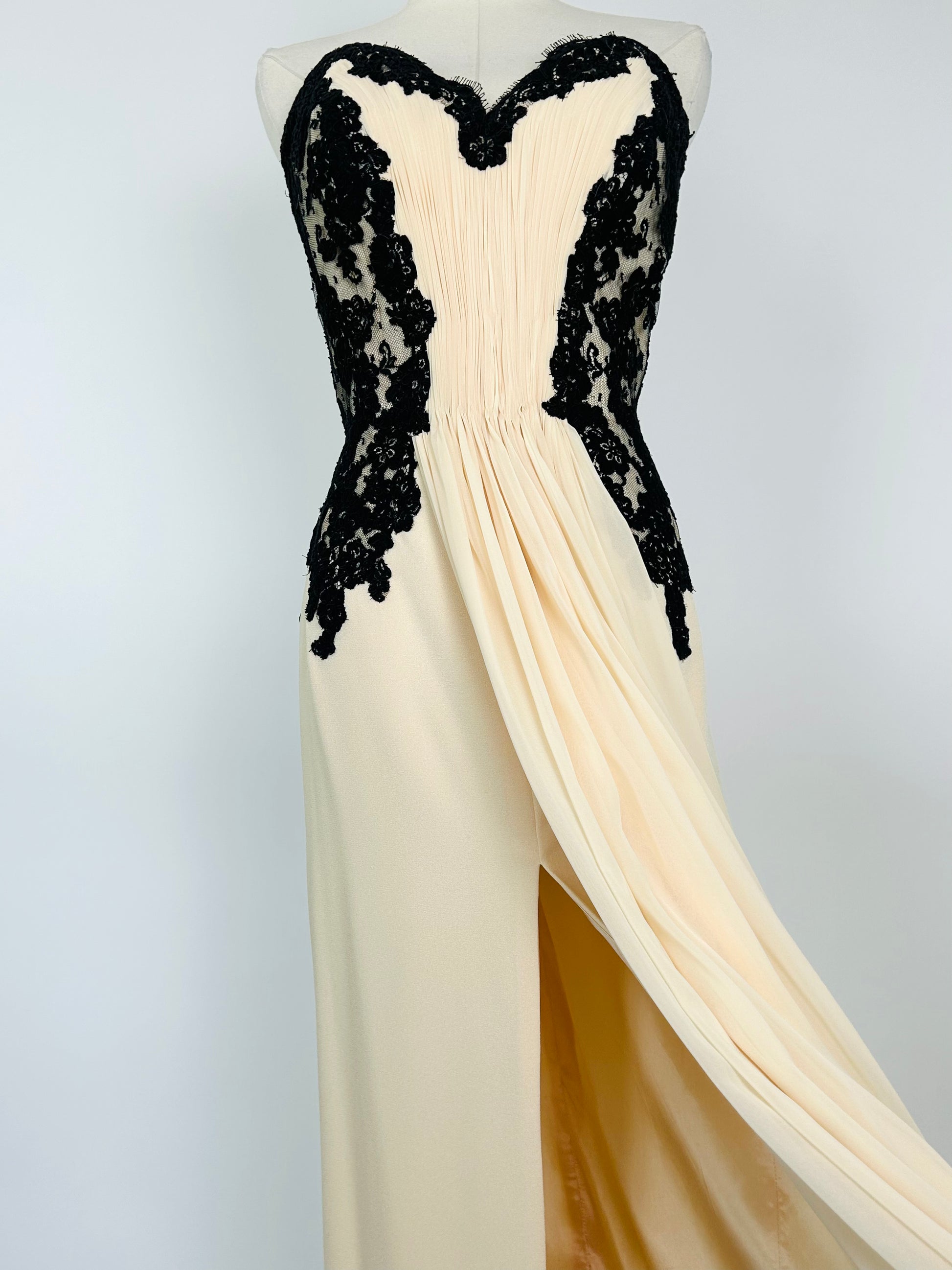 Vintage Chris Kole Silk Dress Born Into Money Vintage Chris Kole Silk Dress Born Into Money