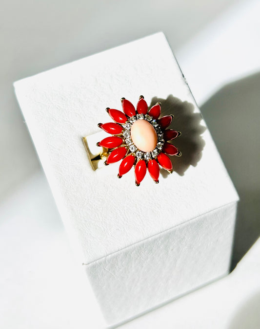 Vintage 18K Coral Ring